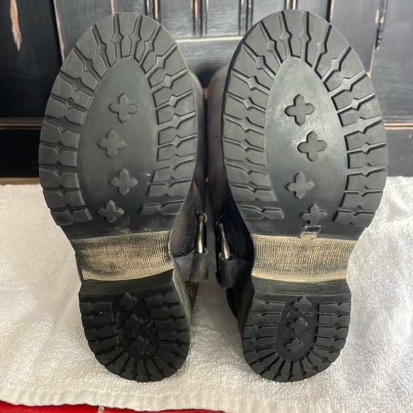 Steve Madden Women’s Judgement Brown/Black Fleur-de-lis Riding Boots Size 5.5 - Picture 7 of 8